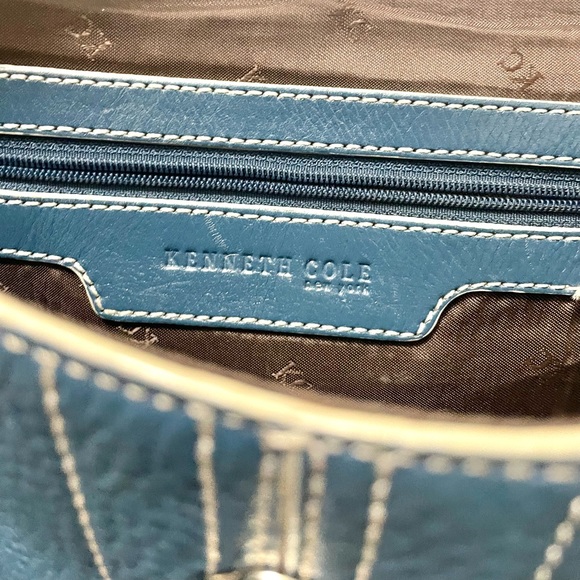 Kenneth Cole Reaction Medium Blue Leather Shoulder Bag, Detailed Stitching - Picture 7 of 9